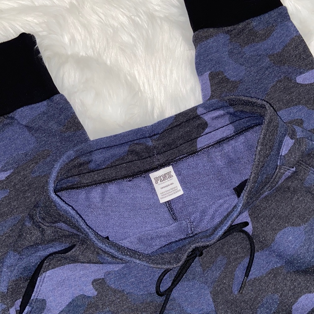 PINK high-waisted Blue Camo Joggers - Picture 3 of 14